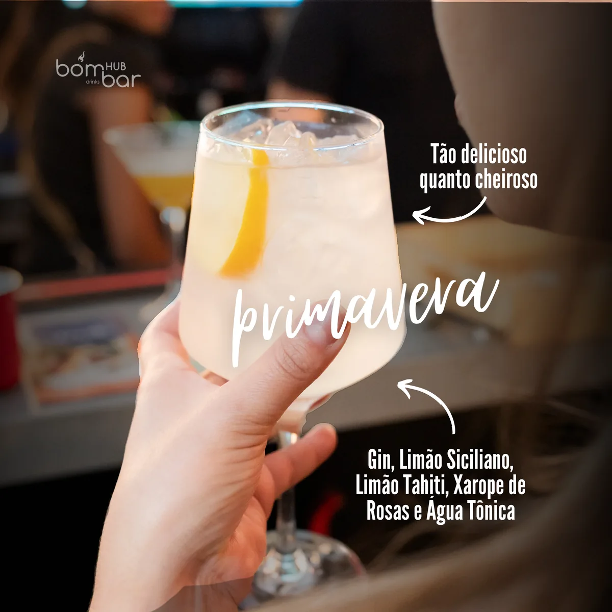 Drink Primavera em taça na carta do Bombar